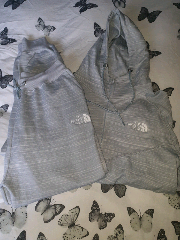 north face trackie